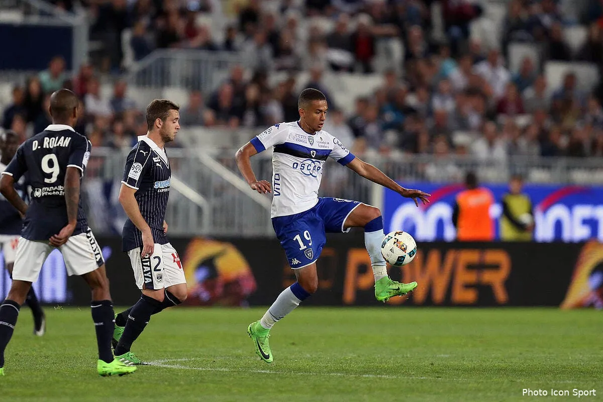 officiel une vente decisive pour bastia au mercato iconsport blo 220417 23 106185355