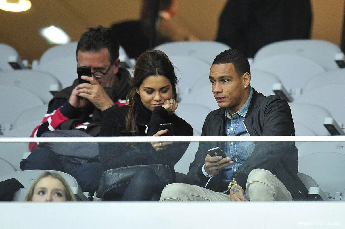 officiel van der wiel signe au psg pour quatre ans iconsport noe 020912 99 0539394