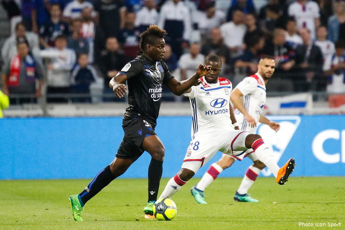 ogcn nice previent l om il faudra payer pour balotelli icon bia 190518 01 09219475