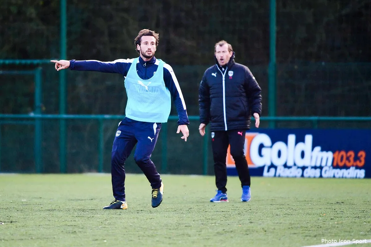 ogcn nice se place pour un milieu a 5 me iconsport icon blu 110117 02 15206225