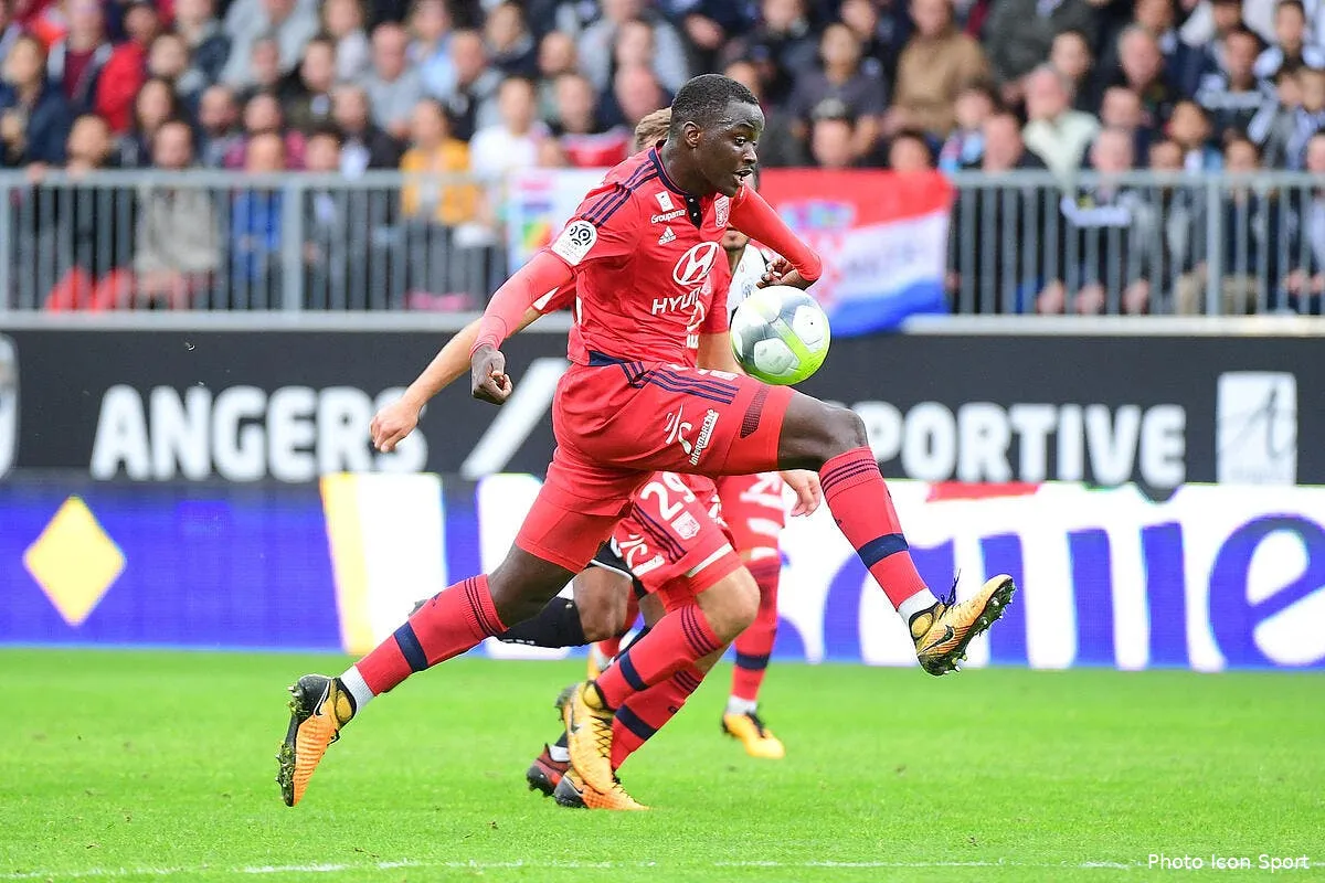 ol 13 buts encaisses la defense fait peur aux adversaires iconsport icon win 011017 01 21424195379