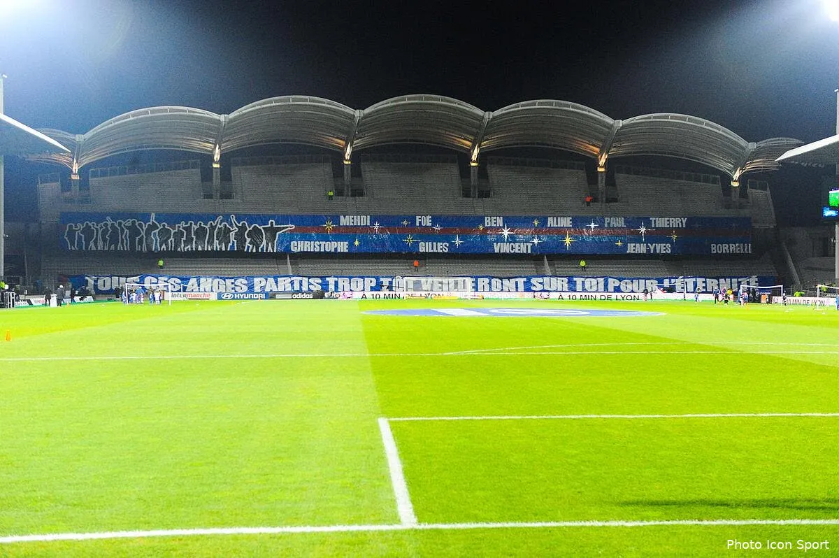 ol a lyon aulas affronte une autre concurrence deloyale que le psg iconsport jpt 271115 08 74146984