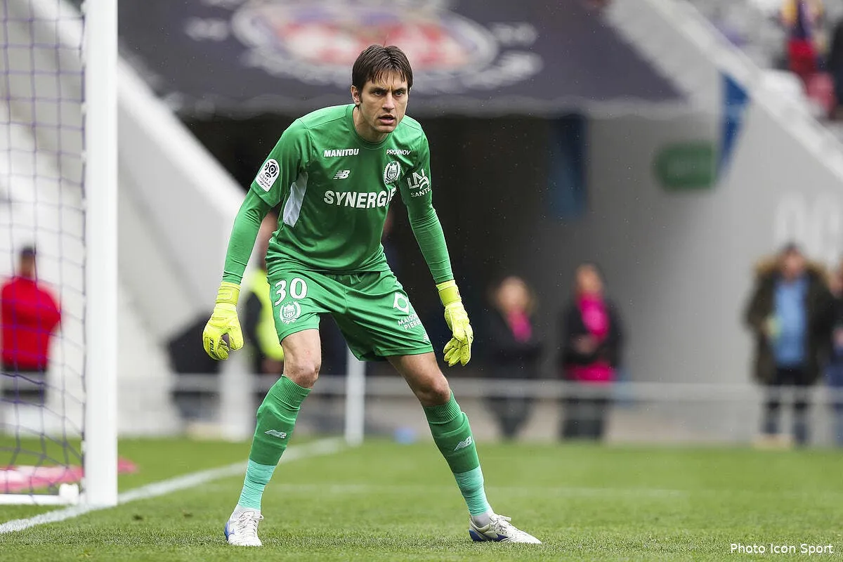 ol accord avec tatarusanu jusqu en 2023 icon blo 070419 08 03255223