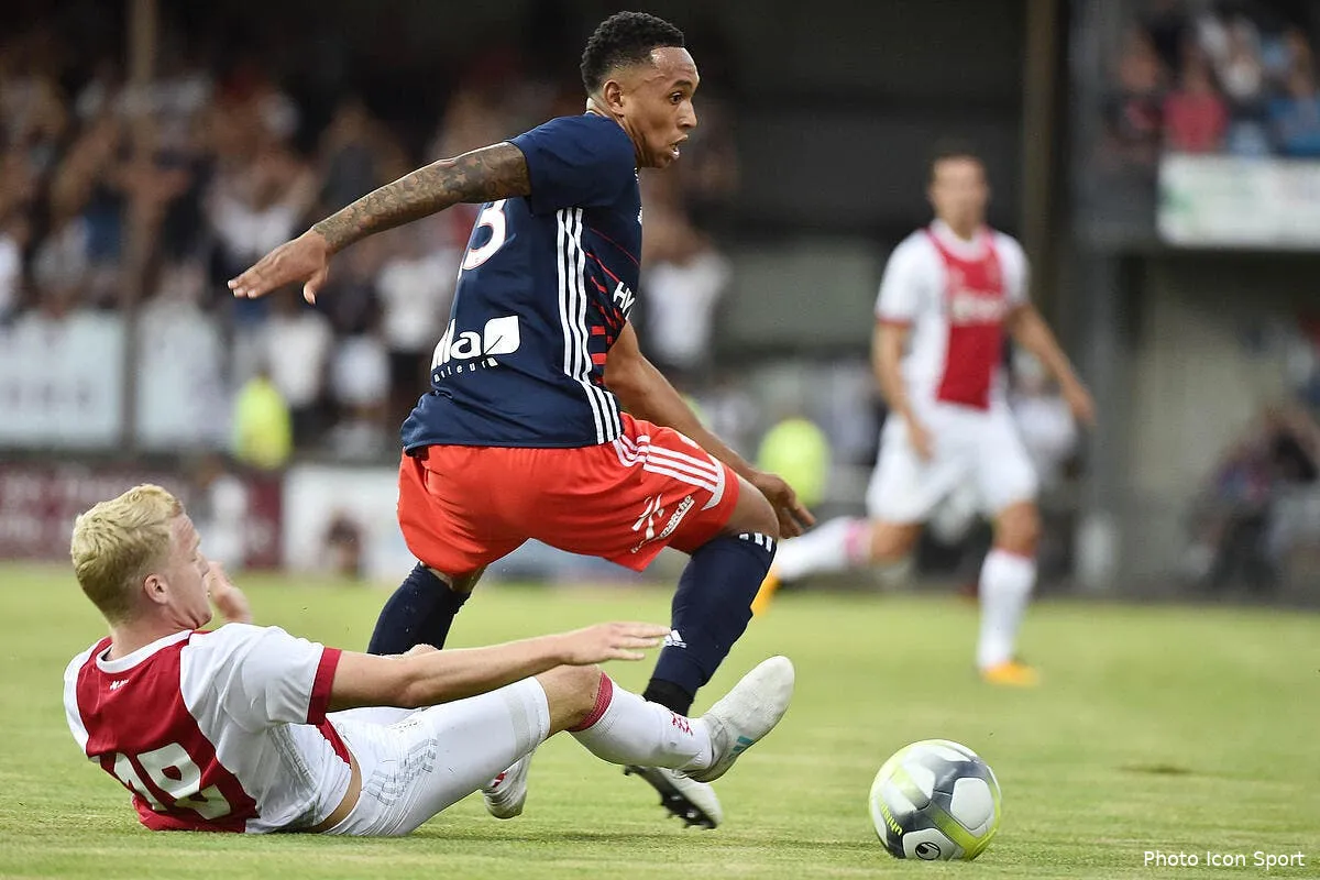 ol ajax 2 0 iconsport icon laf 180717 01 02186839