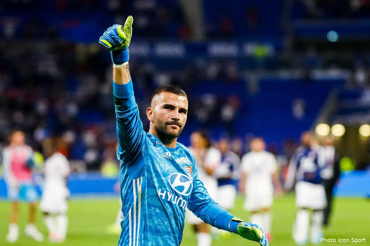ol anthony lopes a prolonge son contrat c est officiel icon bia 160819 12 52262799