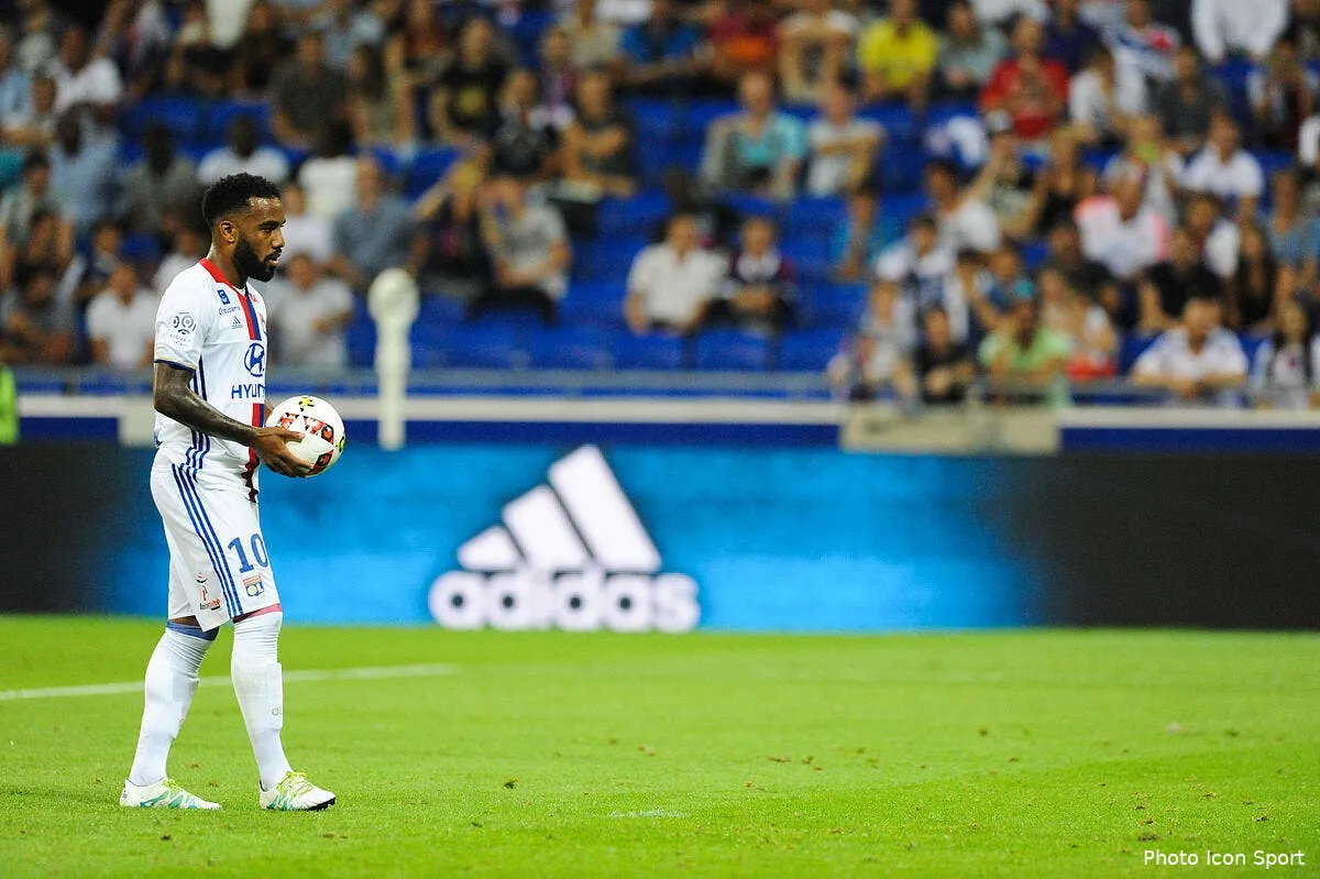 ol arsenal abandonne definitivement la piste lacazette iconsport jpt 190816 08 71152464