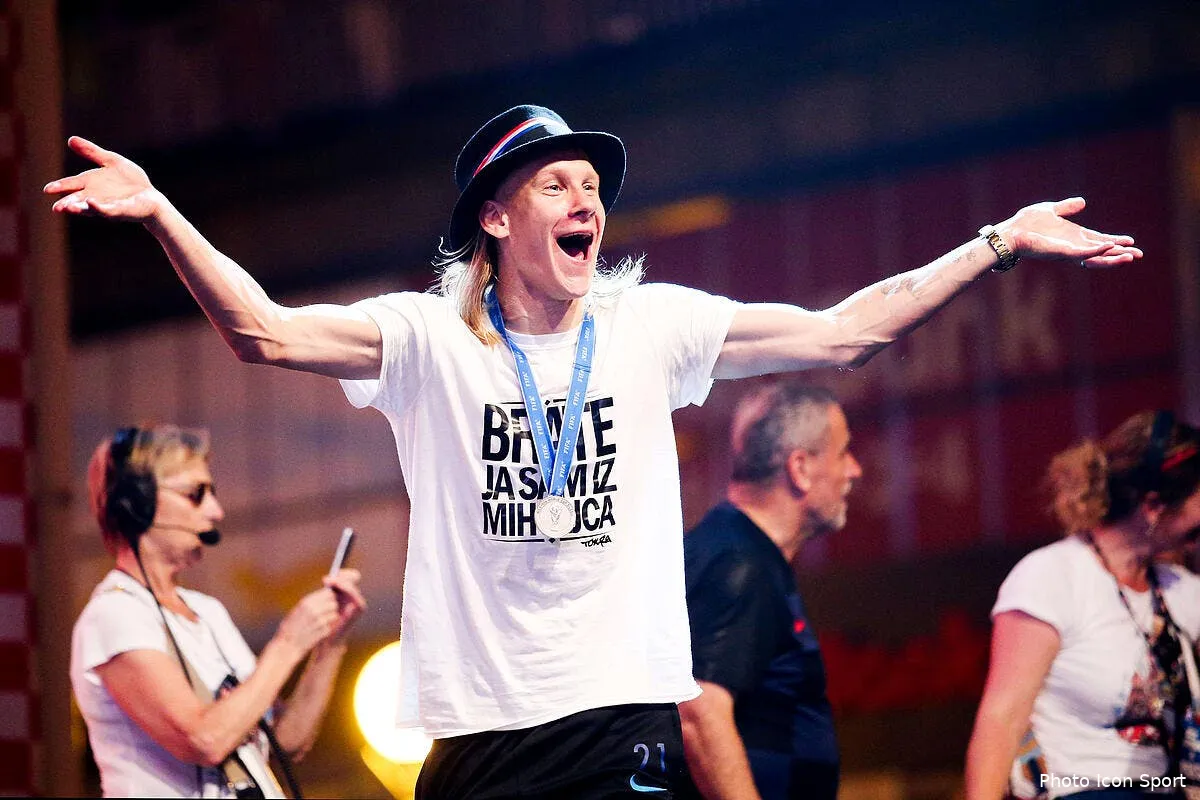 ol asm bataille pour vida le premier a 15 me a gagne iconsport icon pxl 160718 75 09227793