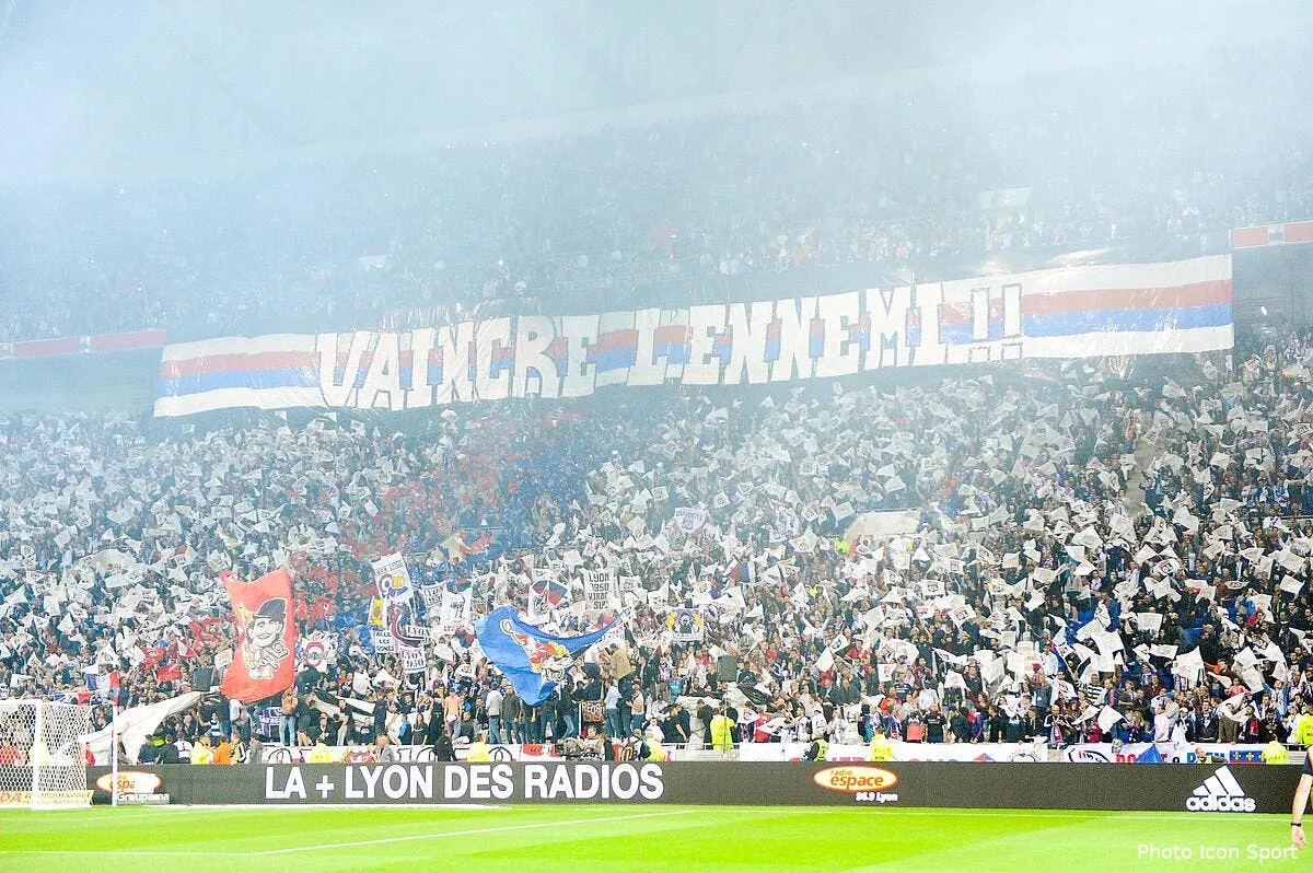 ol asse a l asse on ricane de l ambiance au parc ol iconsport jpt 021016 03 01156982