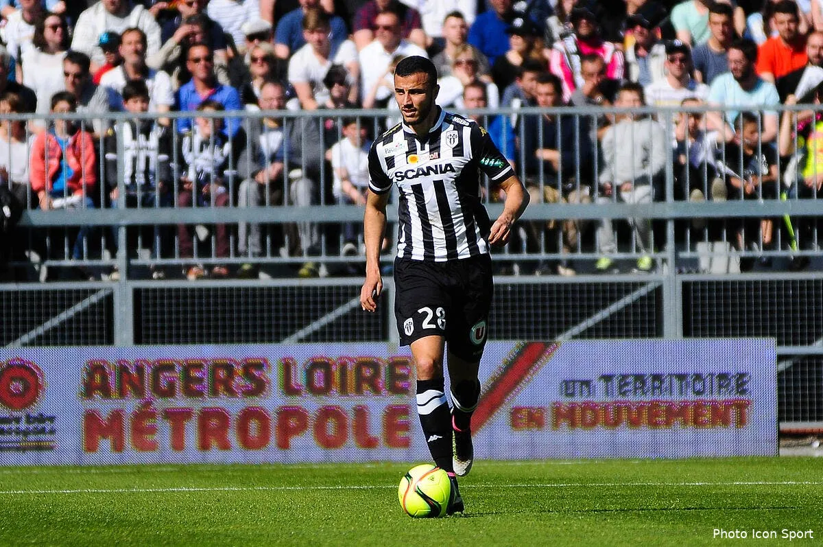 ol asse aucune offre des deux rivaux pour un international marocain iconsport leb 010516 80 07145268