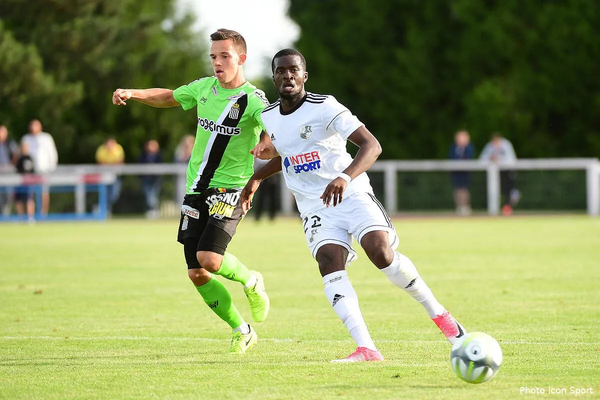 ol asse bataille pour une pepite de l1 au mercato iconsport icon win 140717 01 11335187541