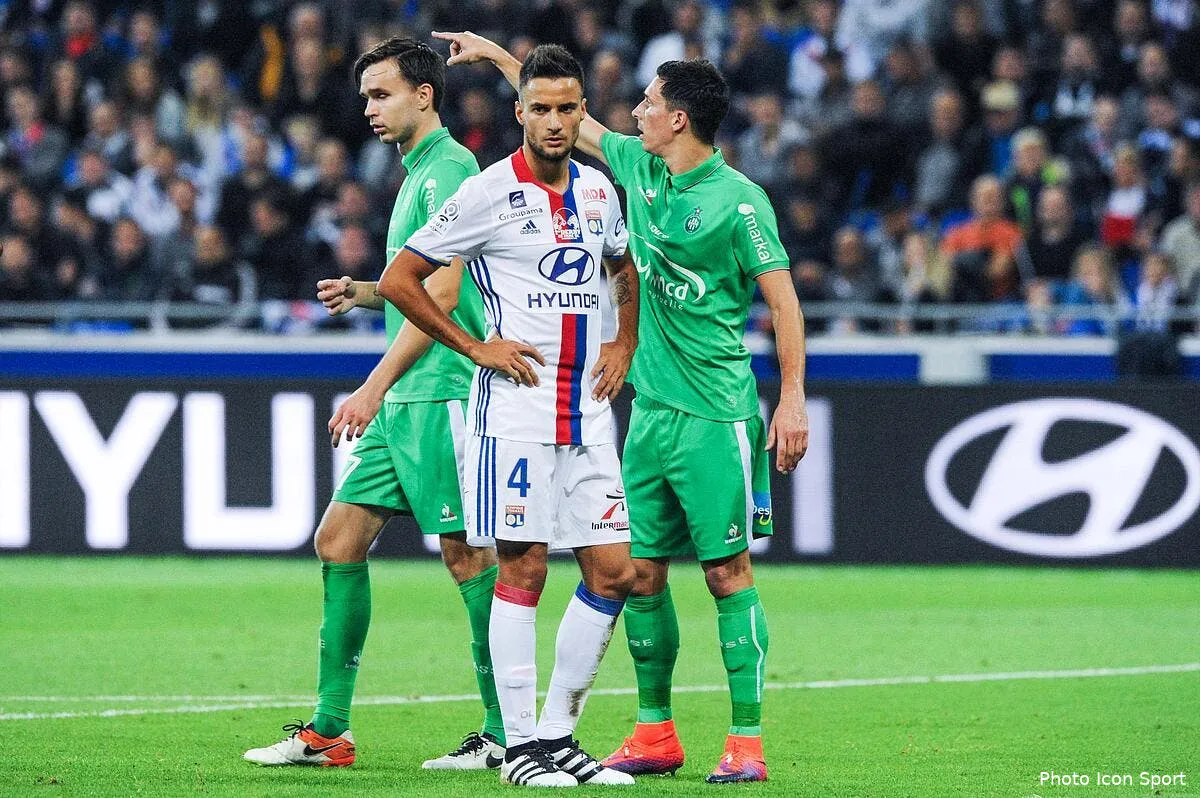 ol asse les plaques 42 refoulees au parc ol le gros bug du derby iconsport jpt 021016 10 24157064