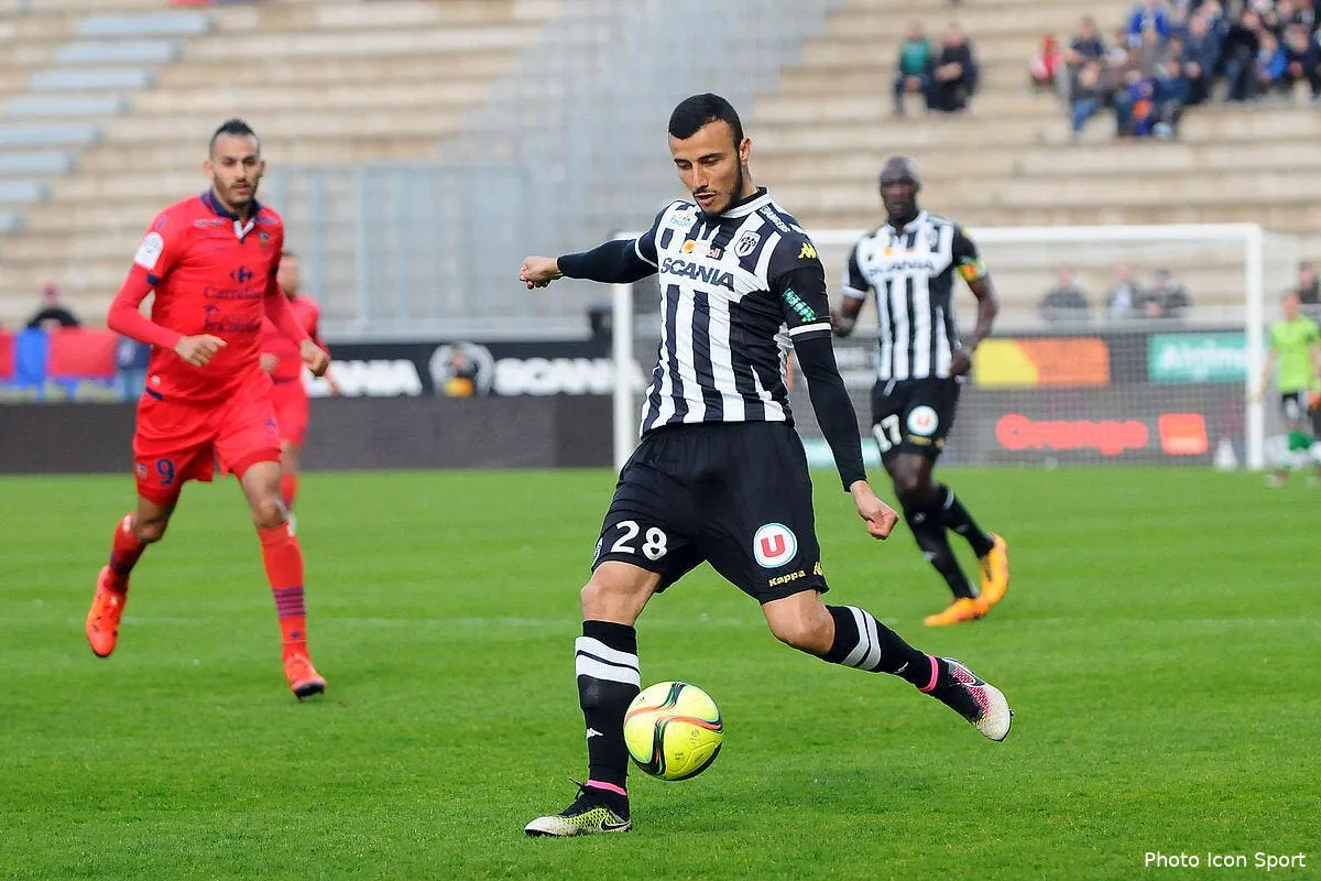 ol asse un international marocain toujours cible iconsport leb 090416 01 08145216