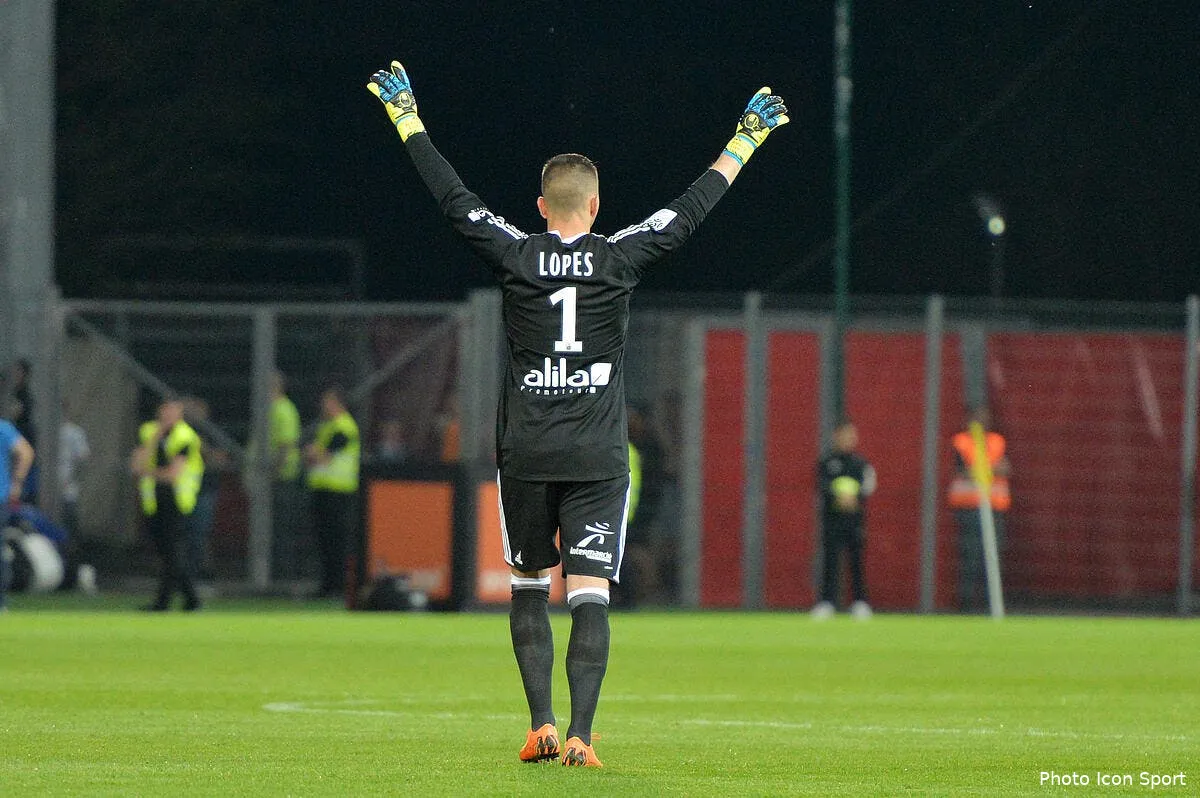 ol attention anthony lopes cet ancien exige qu il se calme iconsport icon poy 200418 05 22217129