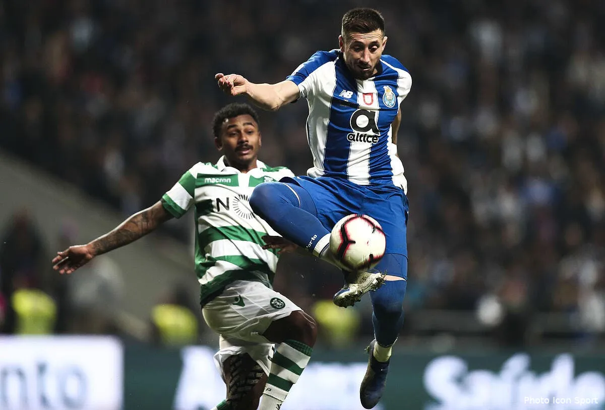 ol au milieu des cadors lyon devra realiser un exploit au mercato hector herrera 2244501