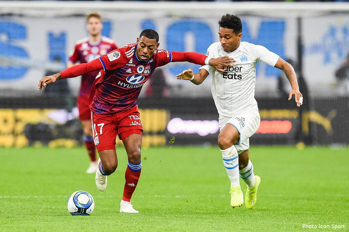 ol aulas a profite d une magouille pour s offrir reine adelaide icon adim 101119 35 81281961