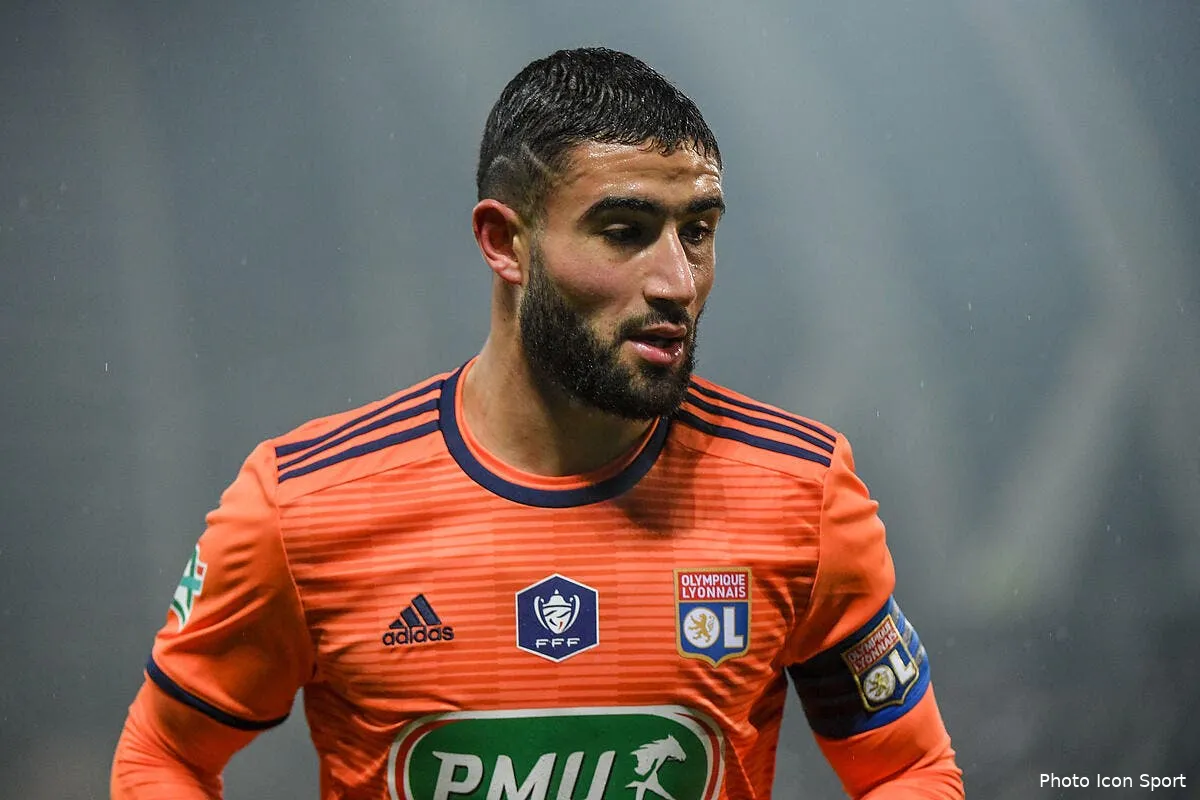 ol aulas a trouve le deal parfait pour prolonger fekir icon dib 240119 11 41244079