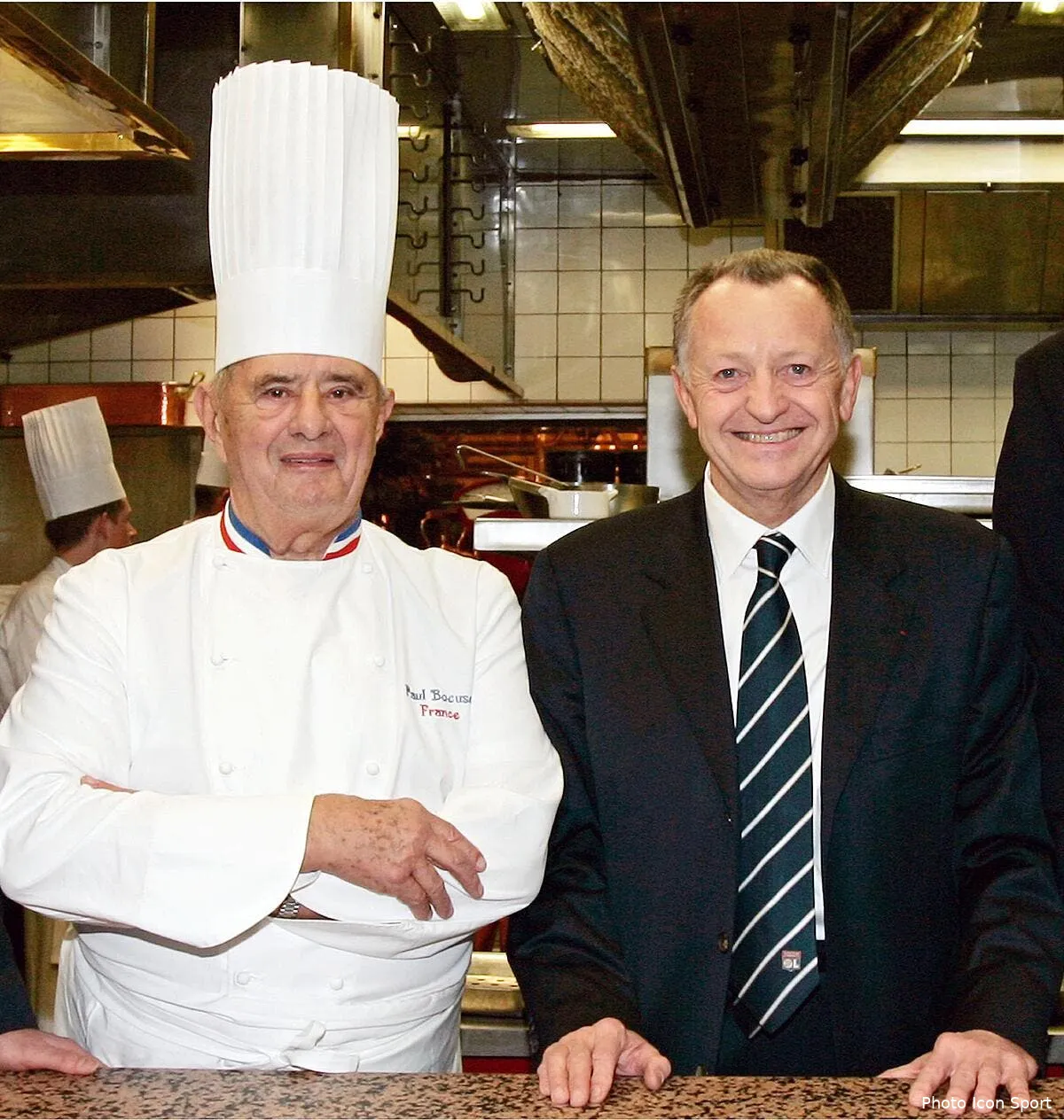 ol aulas annonce un hommage a paul bocuse avant ol psg iconsport ban 250308 06 00207229