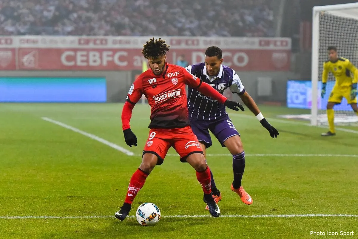 ol aulas avoue suivre un buteur de l1 iconsport poy 211216 01 04165824