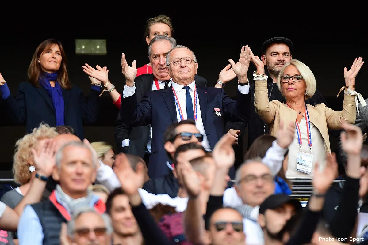 ol aulas chambre sans pitie un fan de strasbourg iconsport icon win 100917 01 17594216325