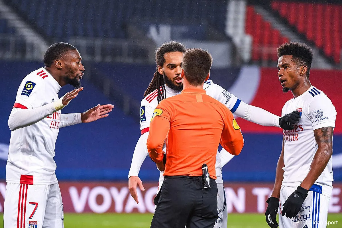 ol aulas crie au scandale apres l expulsion de thiago mendes icon bap 131220 93 240 301673