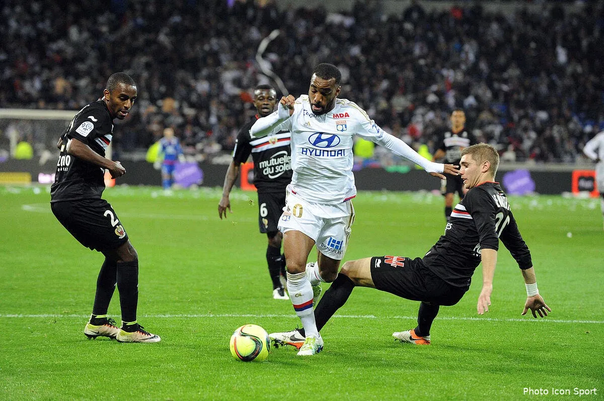 ol aulas demande a deschamps de regarder les lyonnais iconsport jpt 150416 28 12139934