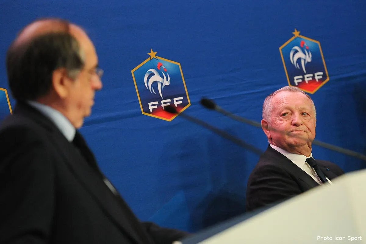 ol aulas dement s occuper des arbitres a la fff iconsport fer 240217 10 03174218