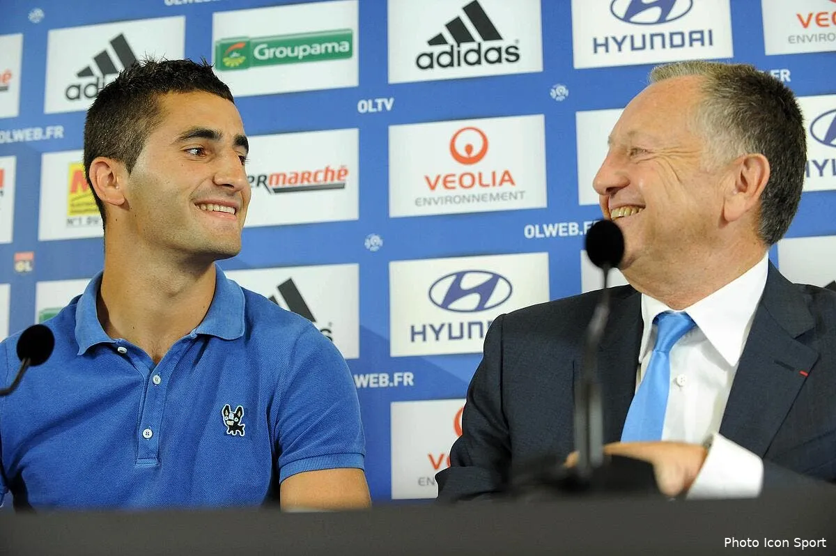 ol aulas detruit gonalons et refuse de le prolonger iconsport jpt 110713 04 19180176