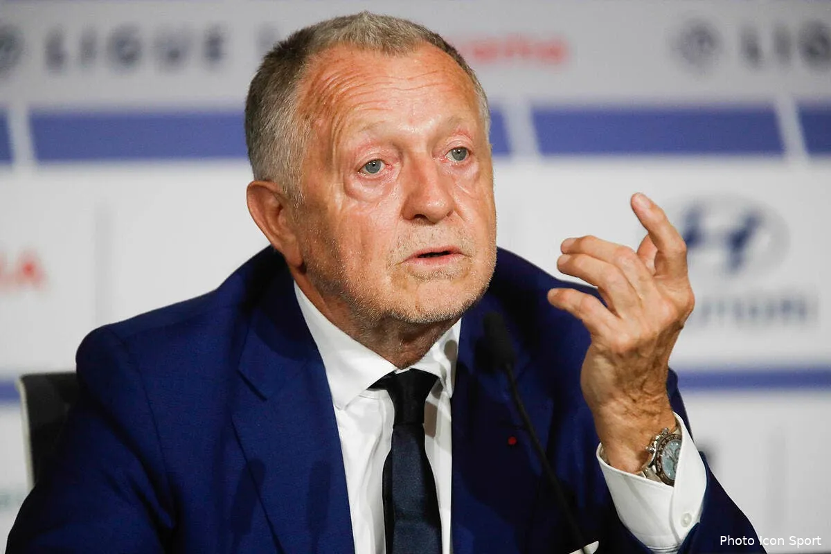 ol aulas en mode finale un agent de repris de volee icon 25i4101 copie290509