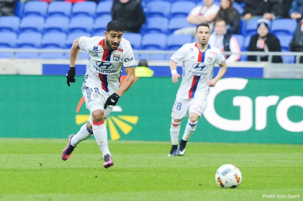 ol aulas enfonce fekir et valbuena iconsport jpt 111216 08 46164334