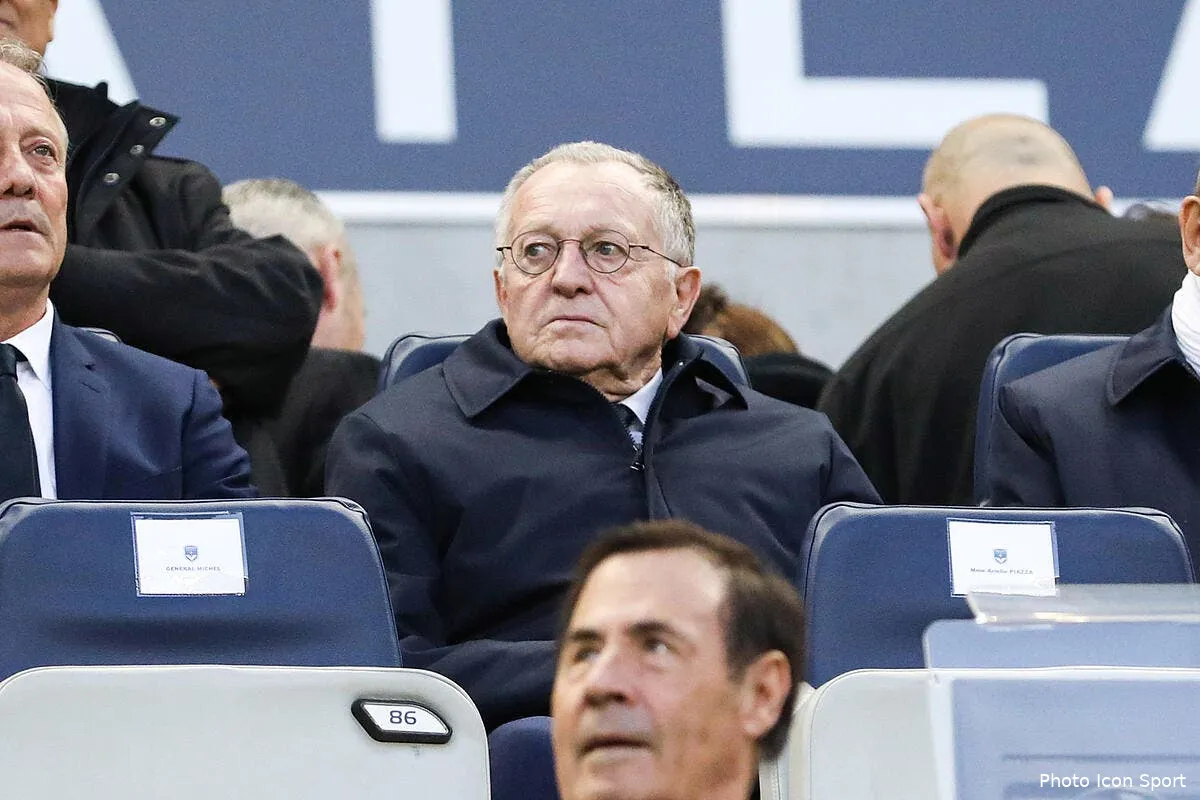 ol aulas est chiant meme zidane le pense icon blo 260419 11 191281401