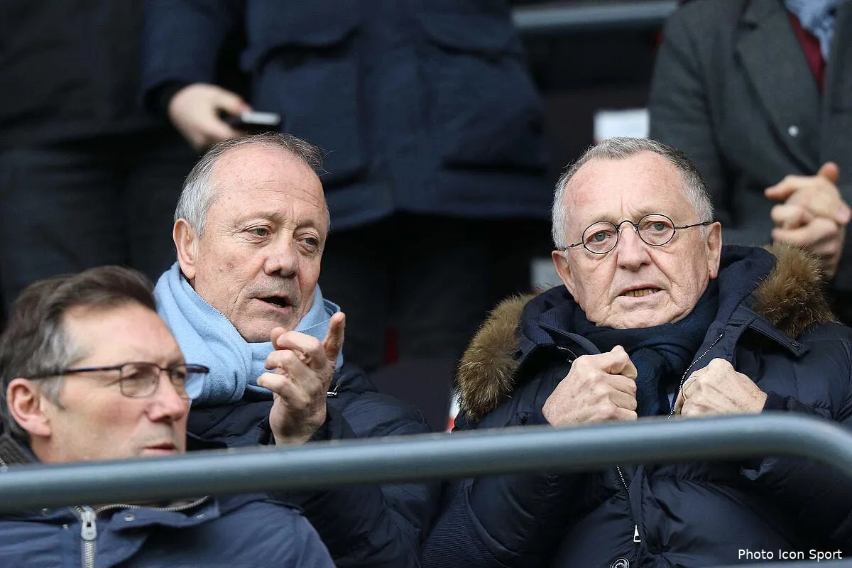 ol aulas fillon et trump meme combat pierre menes approuve iconsport lem 110217 08 46170768