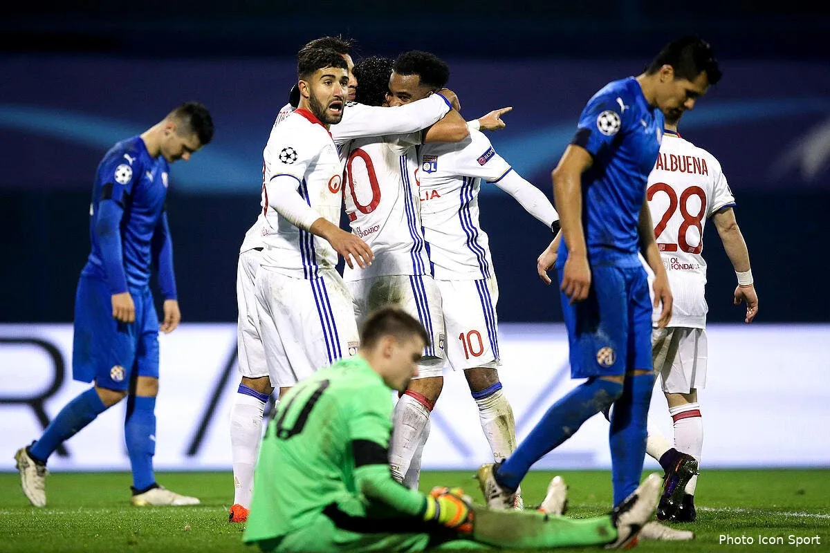 ol aulas jubile a sa facon sur twitter iconsport pxl 221116 03 05161790