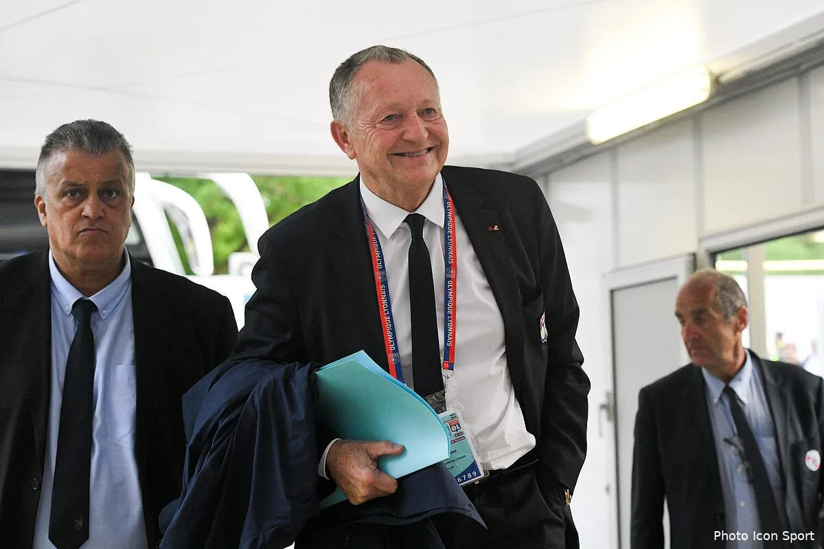 ol aulas pense a un coach etranger un agent devoile un indice aulas 33250865