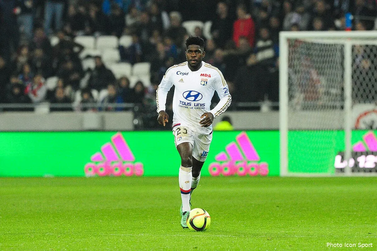 ol aulas pousse umtiti chez les bleus a la place de sakho iconsport jpt 190316 88 25 2140872