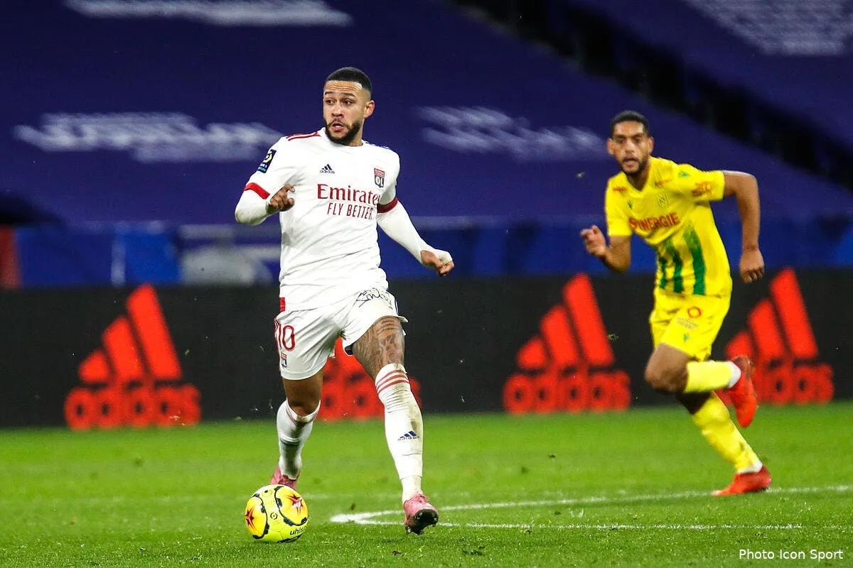 ol aulas sort du silence pour memphis depay icon 25i8966 copie 1 303135