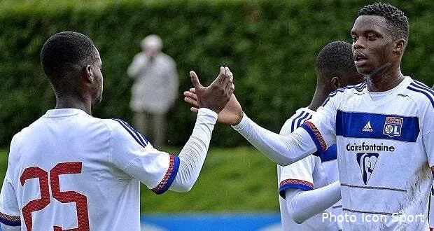 ol aulas vote martins pereira twitter lui repond 12232825 10153691111448972 2722437863267362309 o1 620x330192129