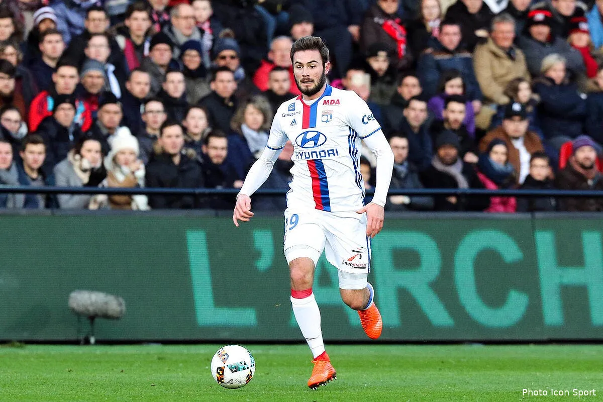 ol avec tousart lyon a peut etre un nouveau toulalan iconsport lem 110217 08 28172110