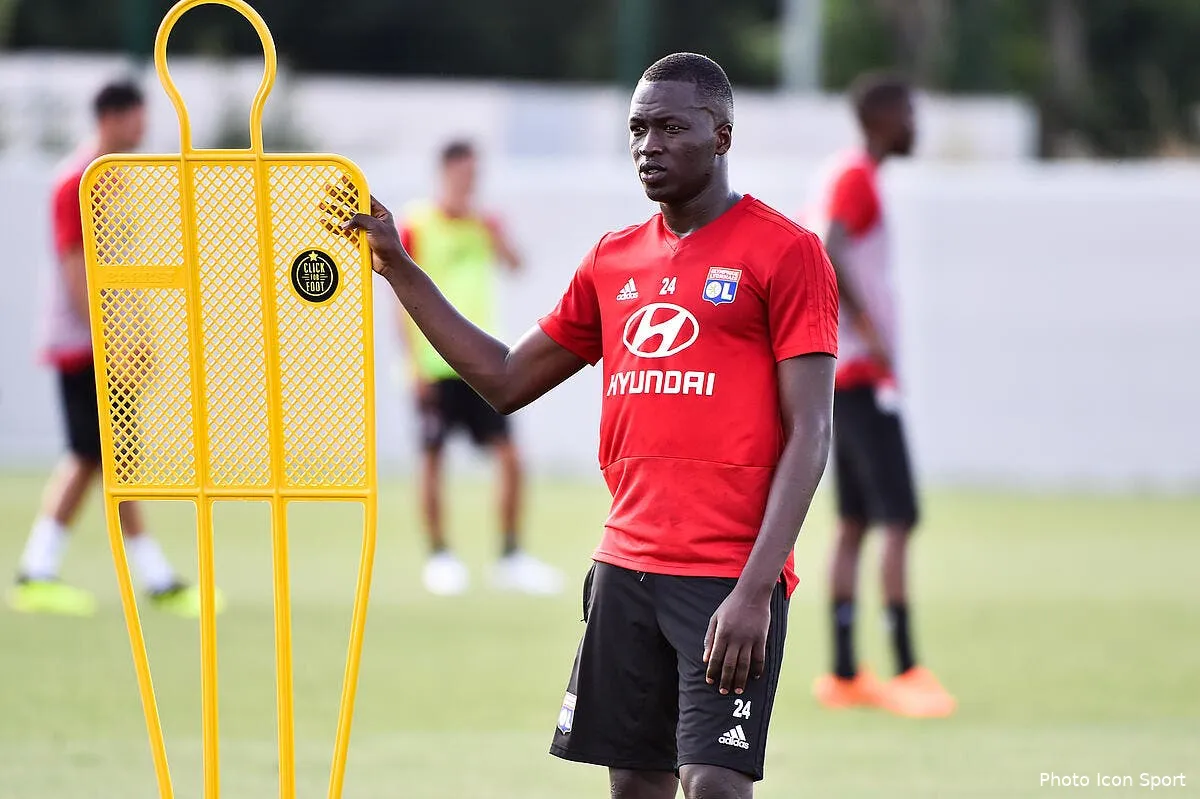 ol avec un an de retard cette recrue pourrait bien servir iconsport icon laf 030718 12 14223965