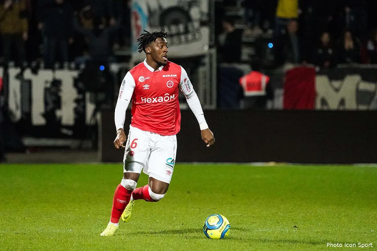 ol axel disasi pour 12me lyon sort son offre icon edy06697290665