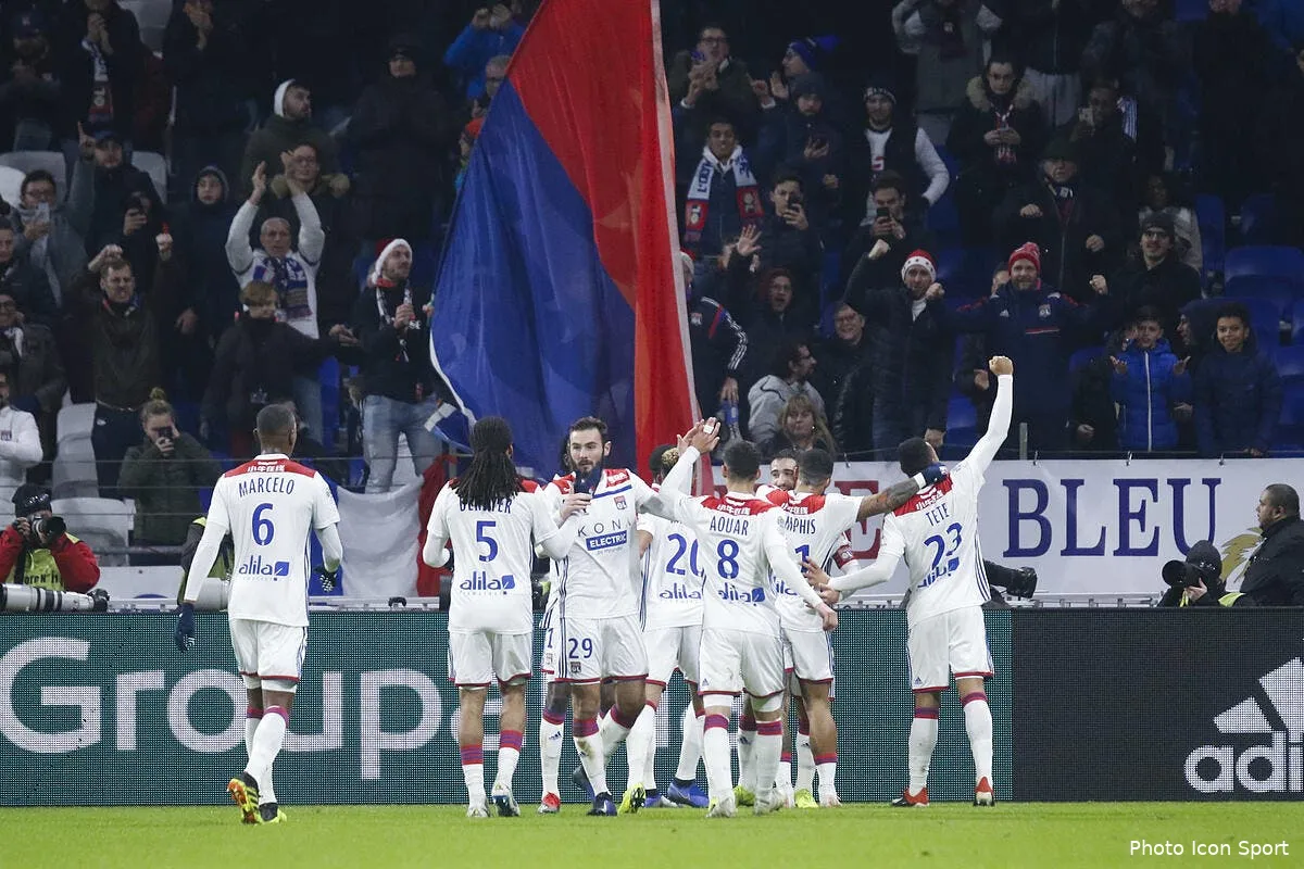 ol barca les abonnes raflent tout a la billetterie icon bia 161218 93 01240031