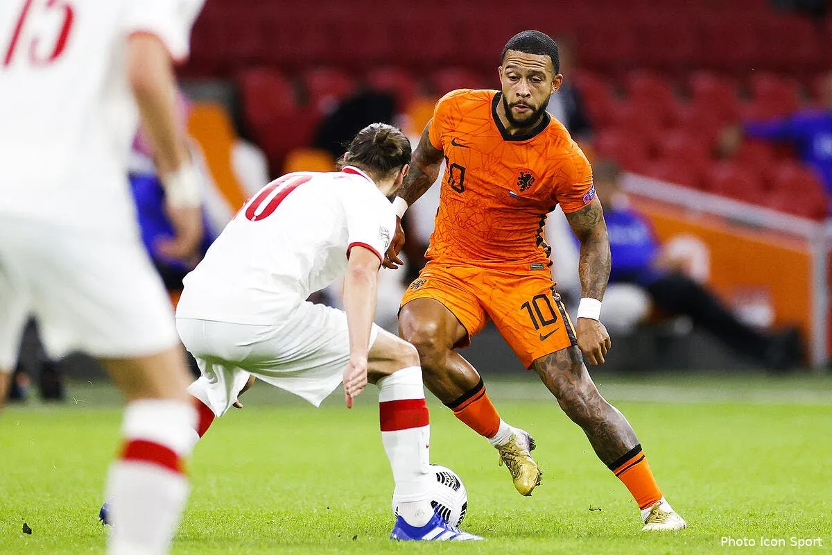 ol barcelone ou lyon depay n ira pas au clash icon sipausa 30690426293723