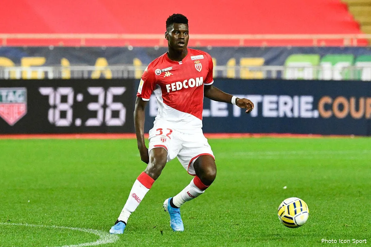 ol benoit badiashile a lyon ce n est pas du vent icon dsc3908284625