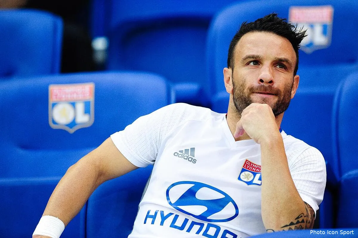 ol benzema mercato valbuena se confie iconsport jpt 310716 93 79155416