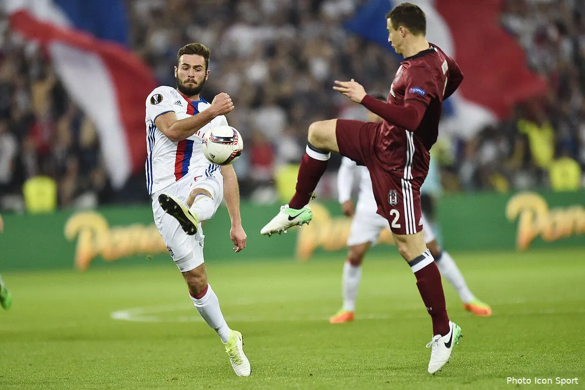 ol besiktas 2 1 iconsport laf 130417 04 14176630