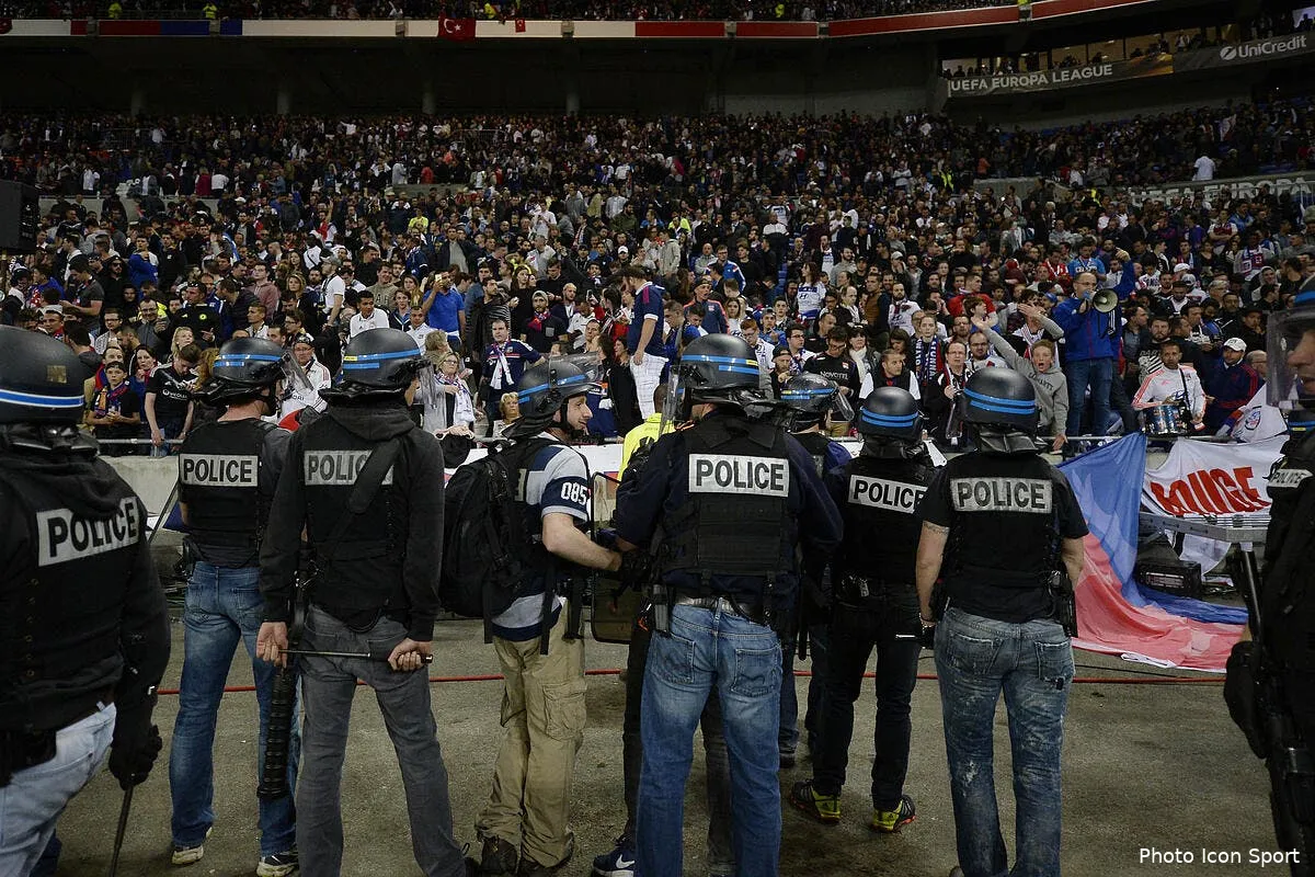 ol besiktas interpellations blesses le bilan est tombe iconsport laf 130417 02 21176704