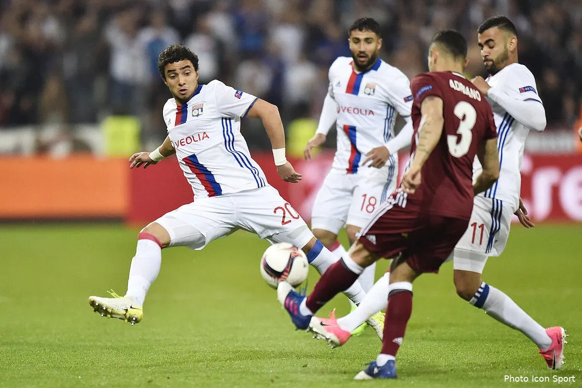 ol besiktas statistiquement c est du 51 49 pour lyon iconsport laf 130417 04 04176646