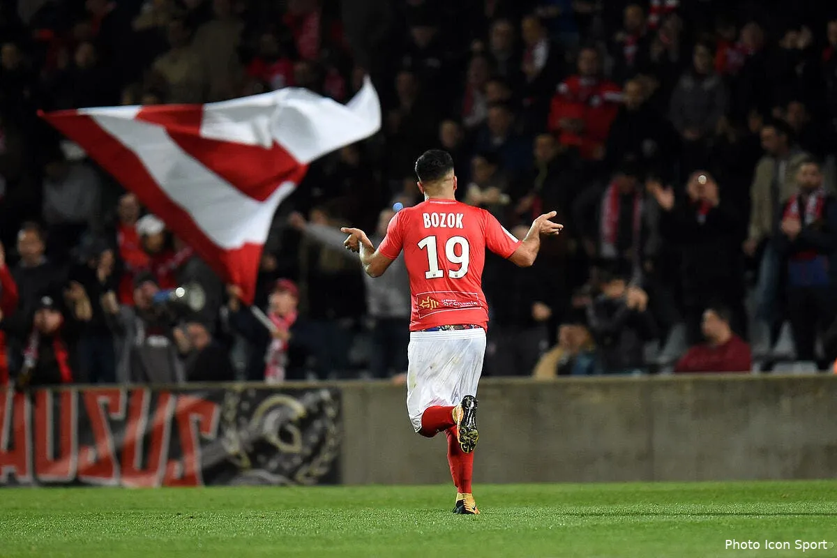 ol bozok plait beaucoup a lyon au mercato mais icon dim 241117 81 57218241