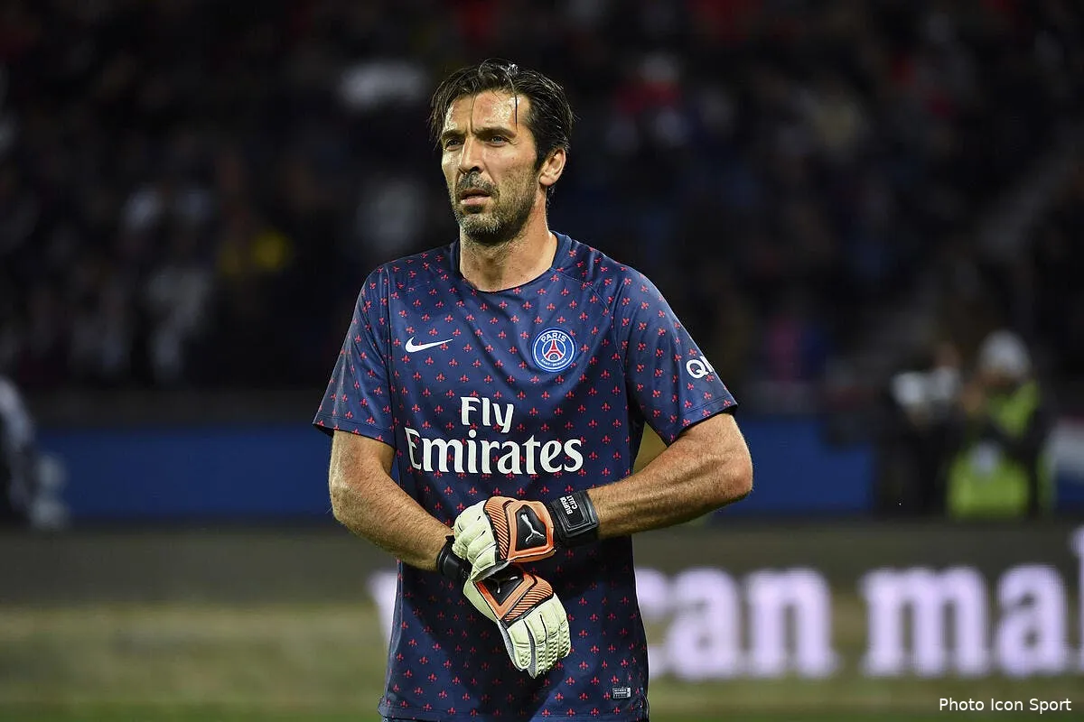 ol buffon a lyon l italie lance une rumeur dingue icon alc 071018 45 67255543
