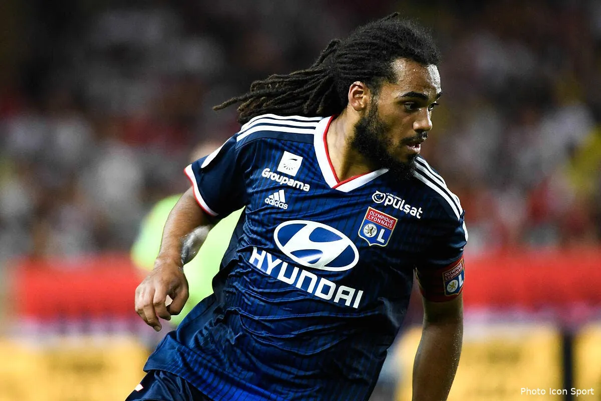 ol capitaine en ligue des champions denayer a zero pression icon dsc3026264603