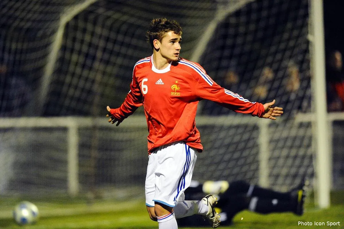 ol ce grand espoir qui n a jamais signe et a cartonne ailleurs iconsport oap 050310 01 42137954